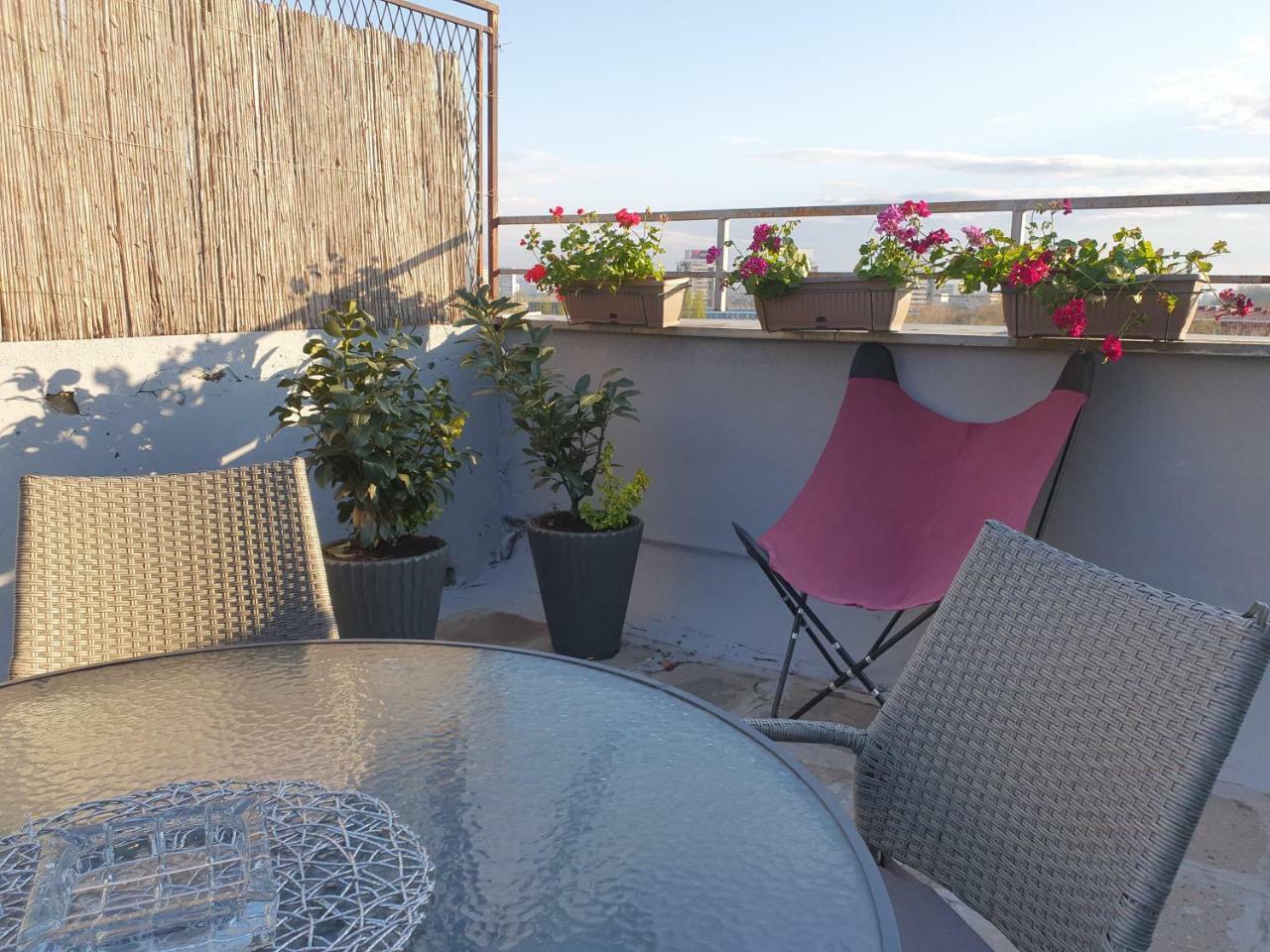 Apartment New Belgrade Home Екстер'єр фото