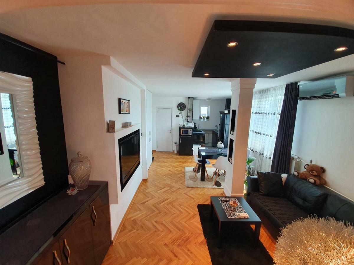 Apartment New Belgrade Home Екстер'єр фото